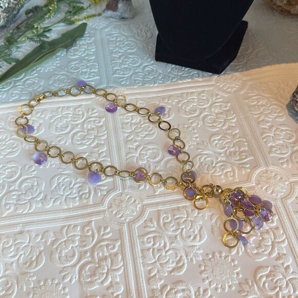 Vintage Bright Gold Tone Amethyst Faceted Plastic Bead Necklace With Filigree Ta - Picture 9 of 15